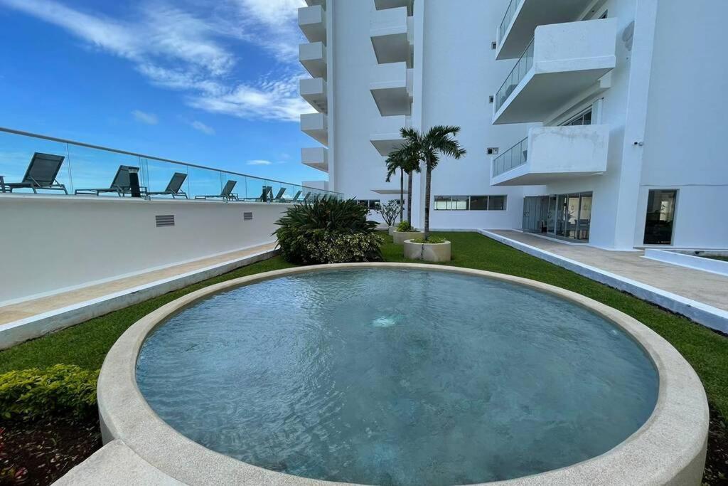 Malecon Americas By Andiani Travel Cancún Exterior foto